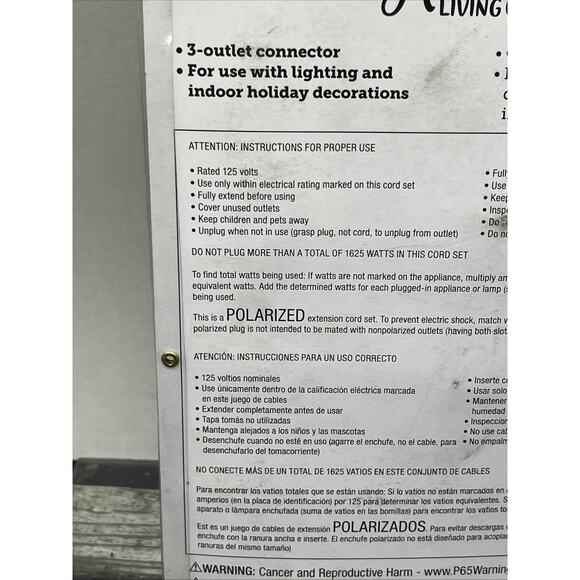 Lot Of 2 Holiday Living 3 Count Outlet Extension Cords in 6', 9' and 12'. {3}. - Picture 6 of 10